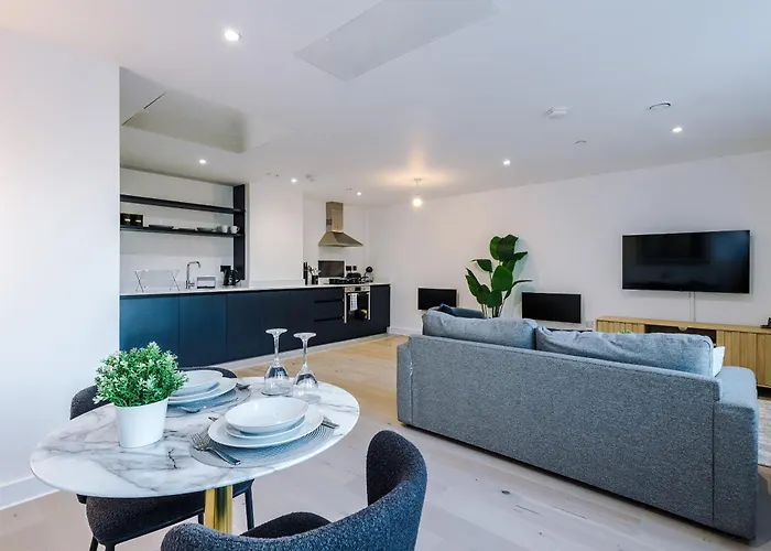 아파트 Stylish 1bed Fast Wi-fi Easy Access To *