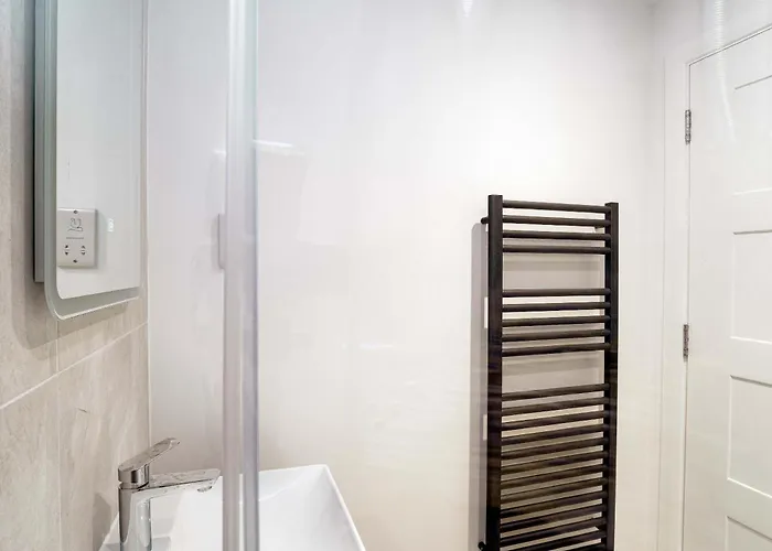 Contemporary 2bed Near Etihad Apartmán