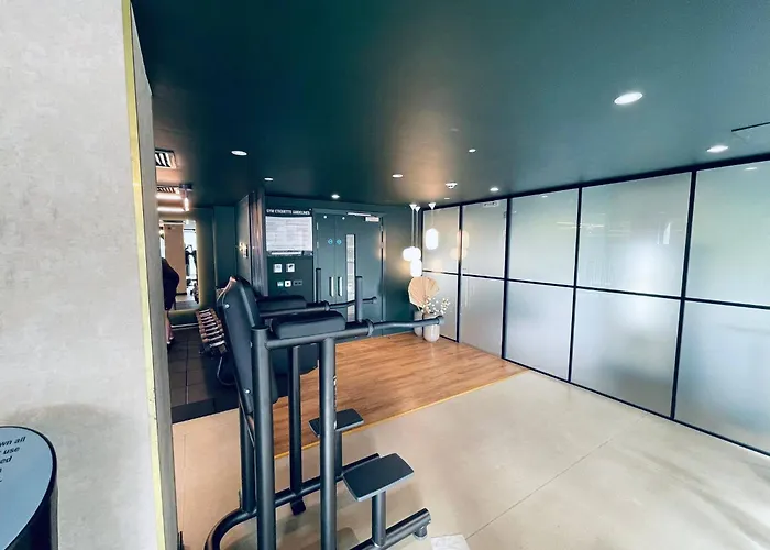 Sky View Centre Luxe - 2 Bedrooms