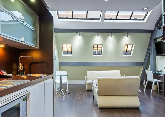 曼切斯特市罗姆兹酒店 公寓式酒店 曼彻斯特