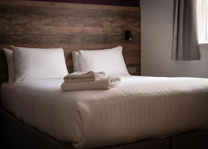 The Waterside And Leisure Club Hotel