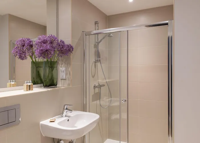 Cove Minshull Street Hotell