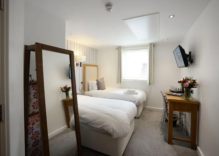 Hotel The Waterside And Leisure Club