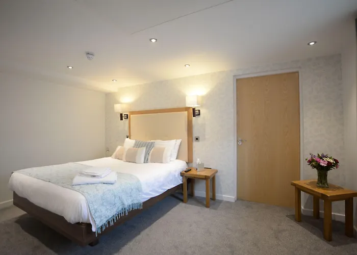 Hotel The Waterside And Leisure Club Manchester