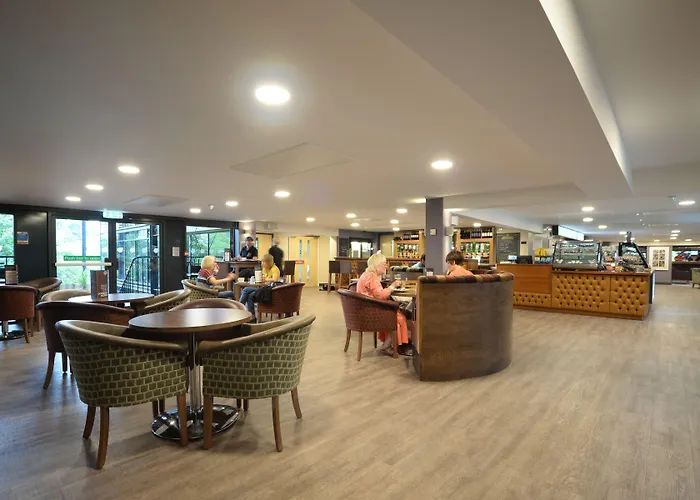 The Waterside And Leisure Club 3* Manchester