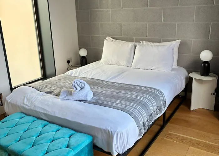 Free Parking - Roof Terrace - Luxury Townhouse * Mánchester