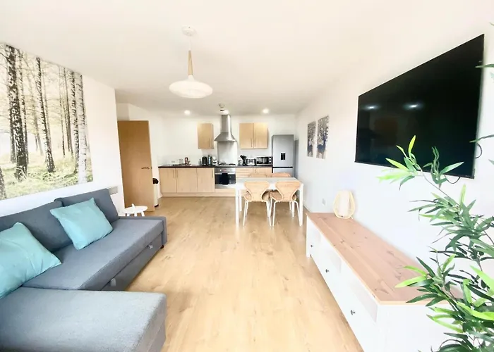 Fresh Private In Shared 2 Bed Flat Camp Street Δωμάτια σε οικογενειακή κατοικία Μάντσεστερ