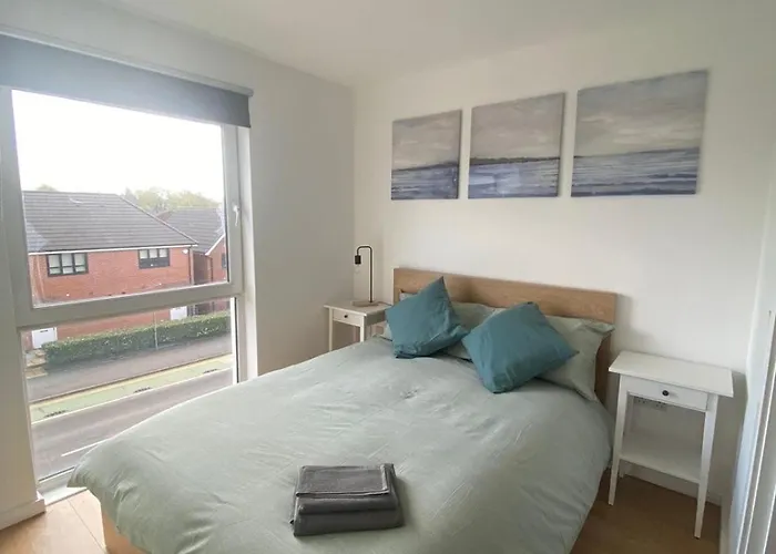 Δωμάτια σε οικογενειακή κατοικία Fresh Private In Shared 2 Bed Flat Camp Street