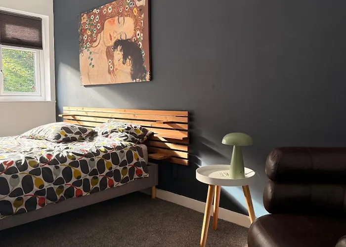 8 Riversdale King Size *