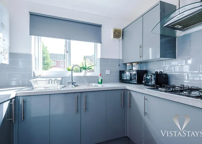 Cosy 3bdr House By Vista Short Lets & Serviced With Ps4 And Parking Ferienhaus Manchester