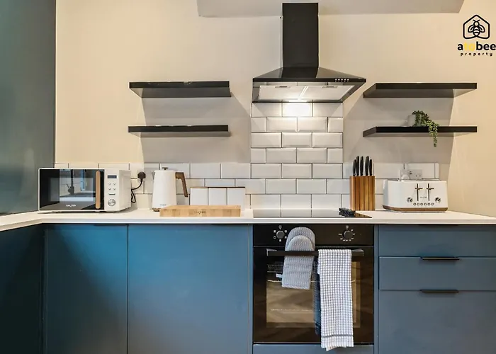 Prázdninový dům 2 Bed Near Etihad & Centre On A Quiet Street With Free Parking