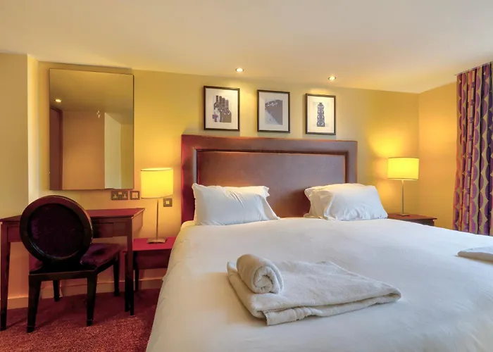 Airport By Dancenter Hotel 4*