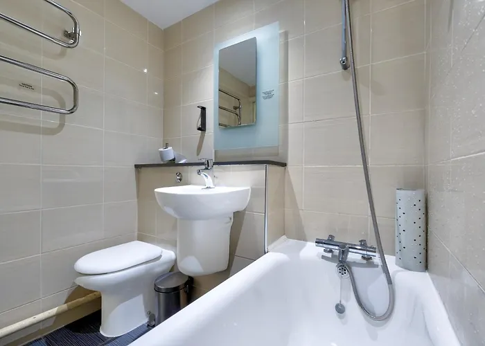 Airport By Dancenter Hotel 4*