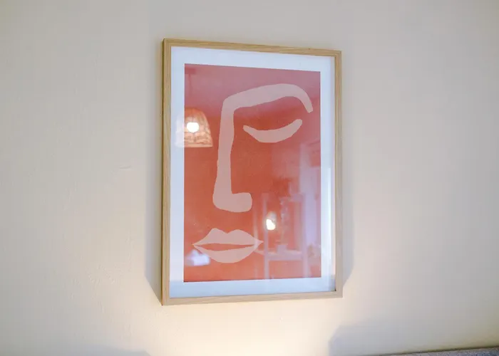 Stylish - 5g Wifi - Free Off-road Parking - Sleeps 7