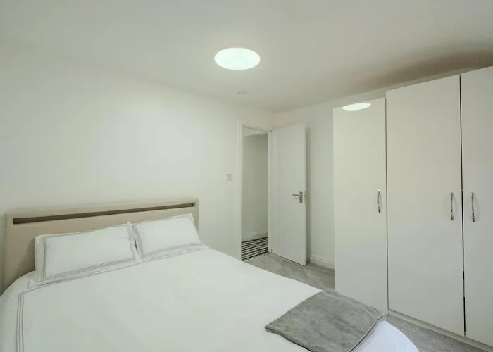 別荘 Modern 4-bed Retreat In Prestwich, Perfect For Weekend Getaways マンチェスター