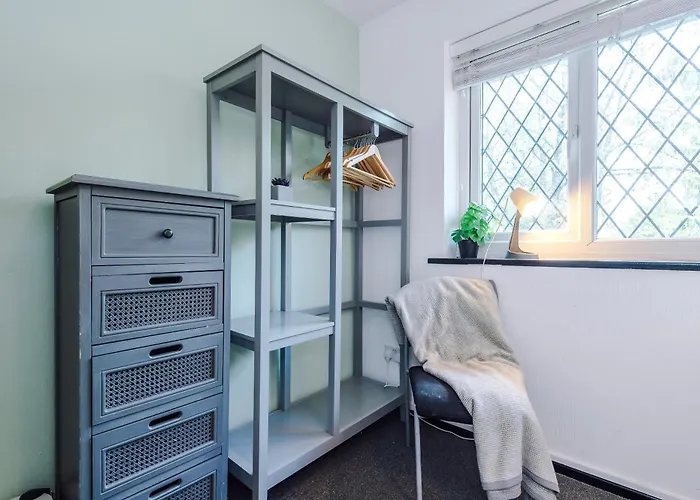 Dom wakacyjny Stylish - 5g Wifi - Free Off-road Parking - Sleeps 7