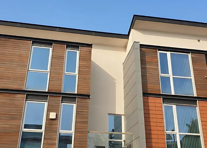 Metrostay Guest house 4*