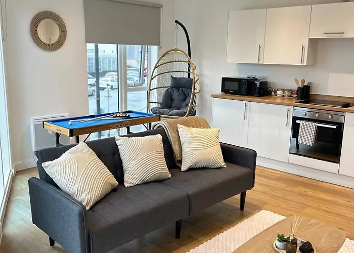 Apartament Spacious Ancoats -pool-gym-free Parking