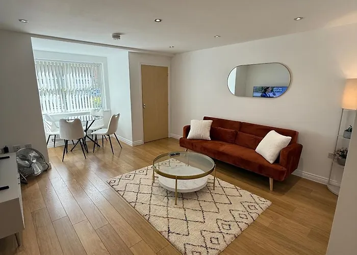 Elegant In West Didsbury Manchester