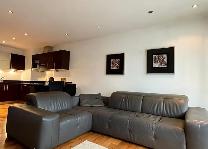 Lowry River Twin Balcony Deluxe Apartman