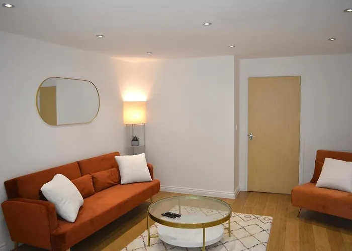 Elegant In West Didsbury * Manchester