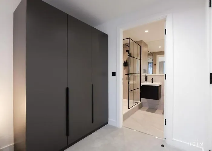 Solaro At The Heim Mánchester