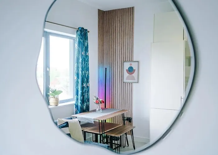 Quay House - Modern In Salford Apartment