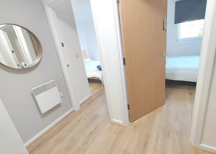 New 2 Bedroom Flat Close To Center Camp Street مانشستر