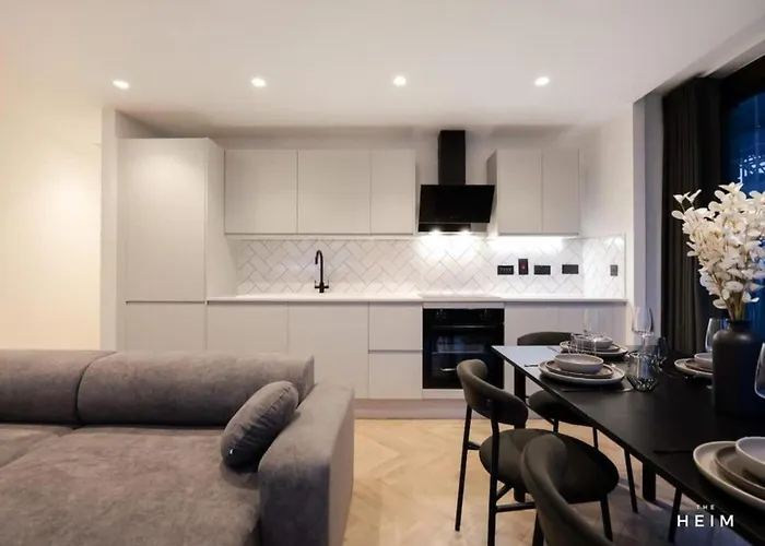 Pappilo At The Heim 맨체스터