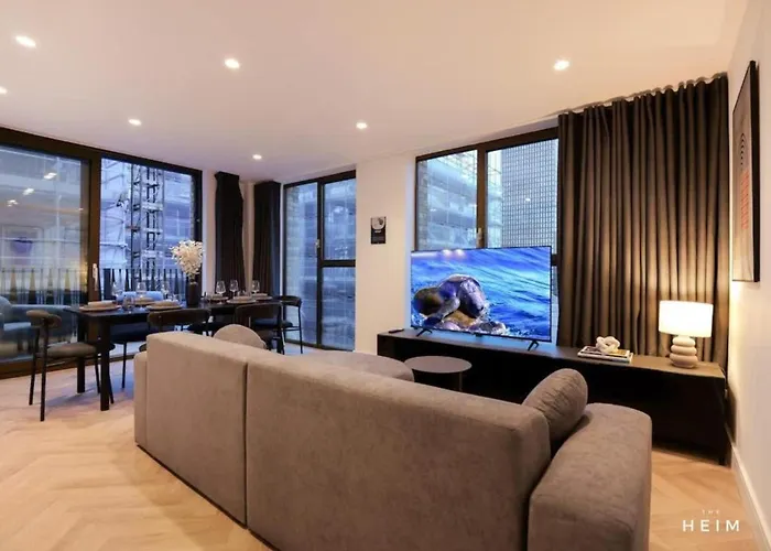 Pappilo At The Heim * 맨체스터