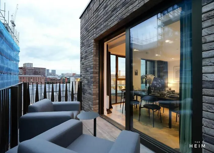 Pappilo At The Heim 맨체스터