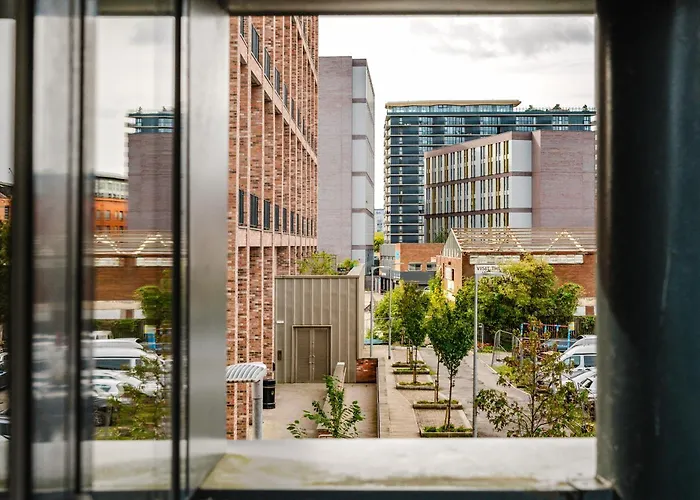 2 Bed Modern Flat, Castlefield, Citycentre, Parking, Self-checkin, Sleeps 4, Balcony, Wifi, Views Apartament Manchester