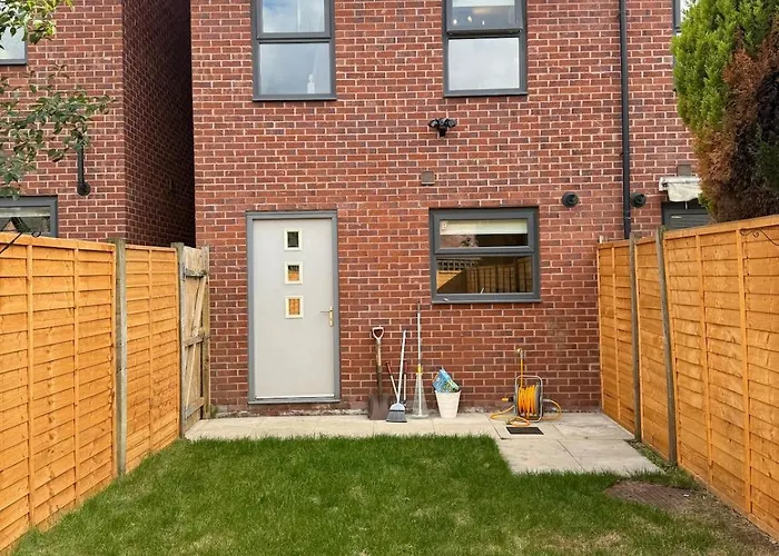 Elegant In West Didsbury *