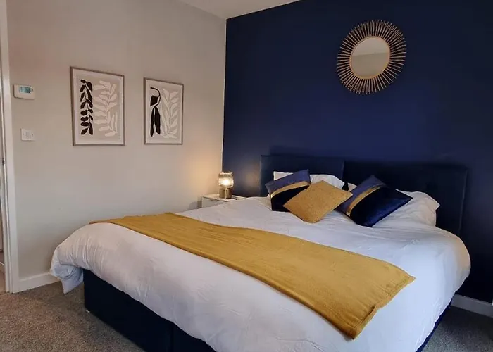 Stylish 2-bedroom In Salford - 5 Guests 펜션