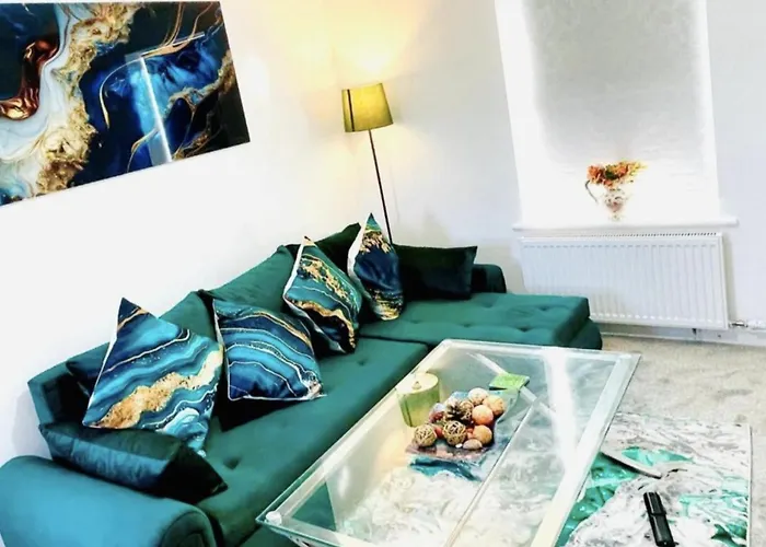 3-bedroom Gem In With Free Parking 맨체스터