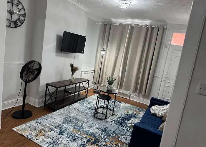 Bakewell St 2br Retreat For 5 With Free Parking Semesterbostad *