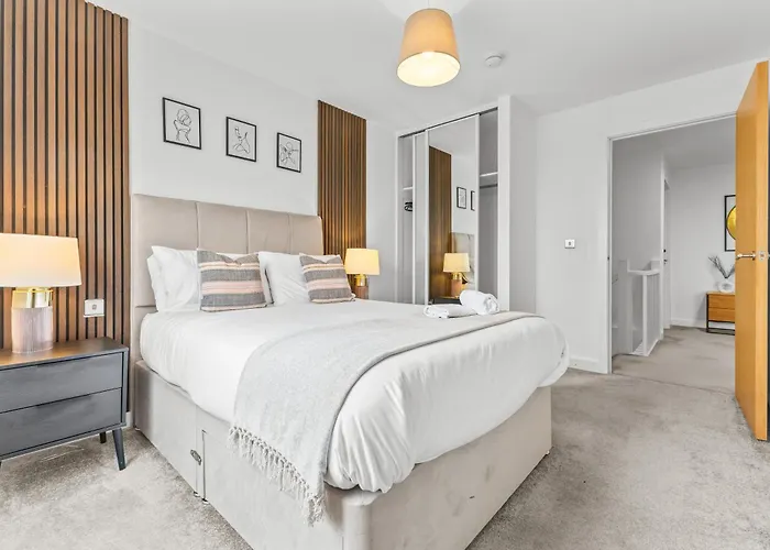Modern 2br Urban Nest In Salford, For 4 Mánchester