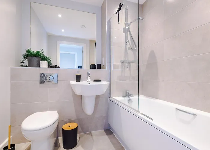 Lägenhet Modern 2br Parking Great Location & Amenities Manchester