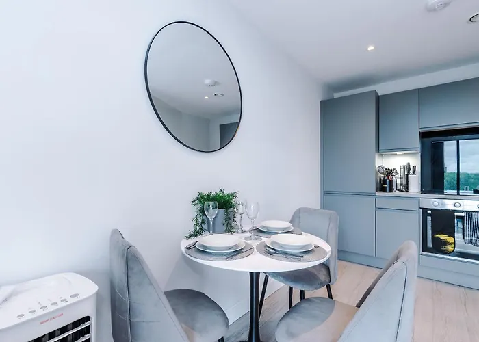 Stylish 1-bed Fast Wi-fi Easy Access To Apartmán *
