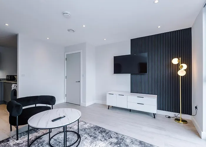 Stylish 1-bed Fast Wi-fi Easy Access To * 맨체스터