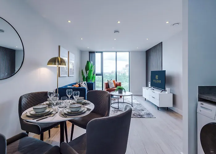 Lägenhet Modern 2br Parking Great Location & Amenities *