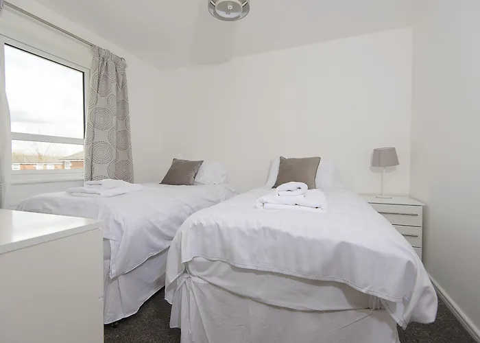 Riverside Villas * Manchester