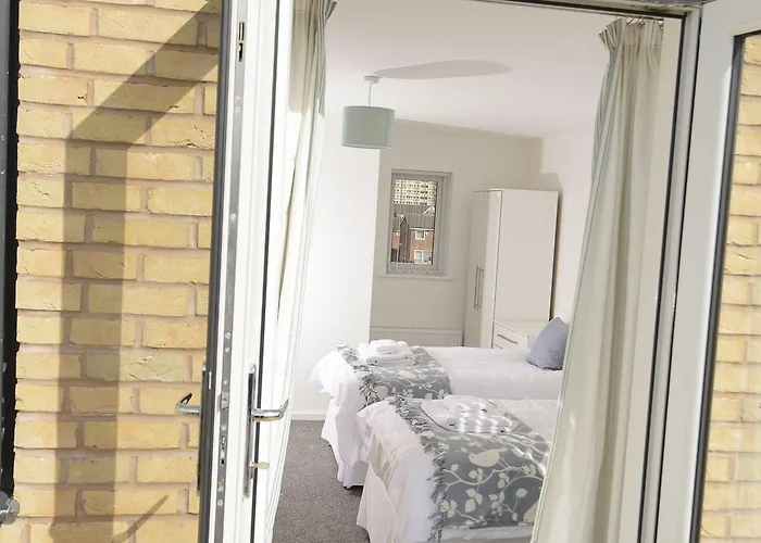 Riverside Villas Holiday home *