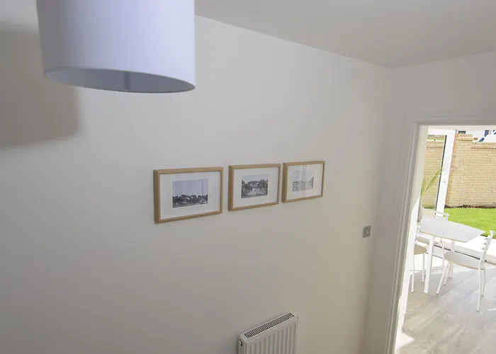 Riverside Villas Holiday home