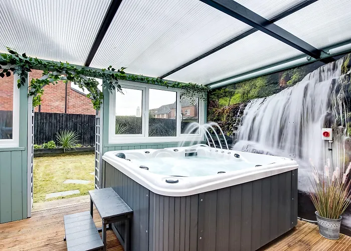 Riverside Villas * Manchester