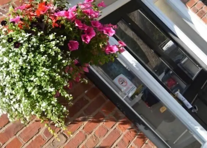 The Westlynne & Manchester