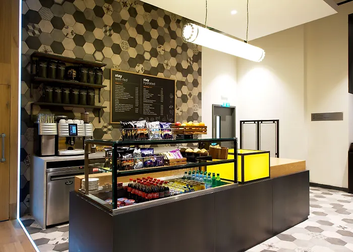 Apartahotel Staycity Piccadilly 4*