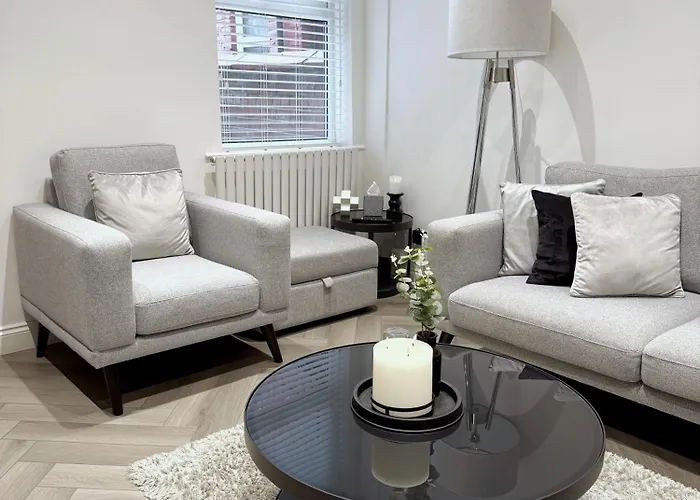 A Away From Tatil Evi Manchester