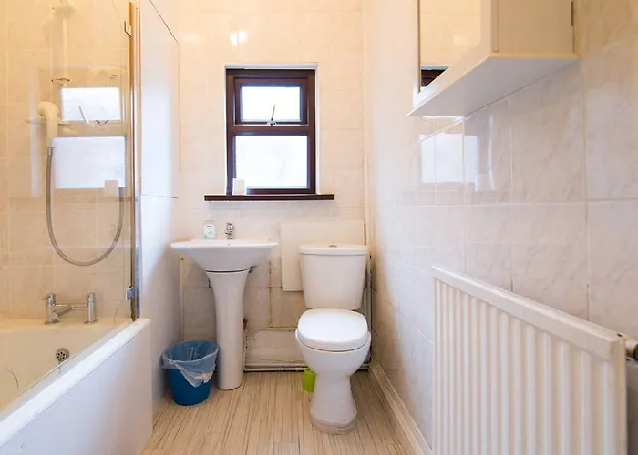 Birchfields Guest house Manchester