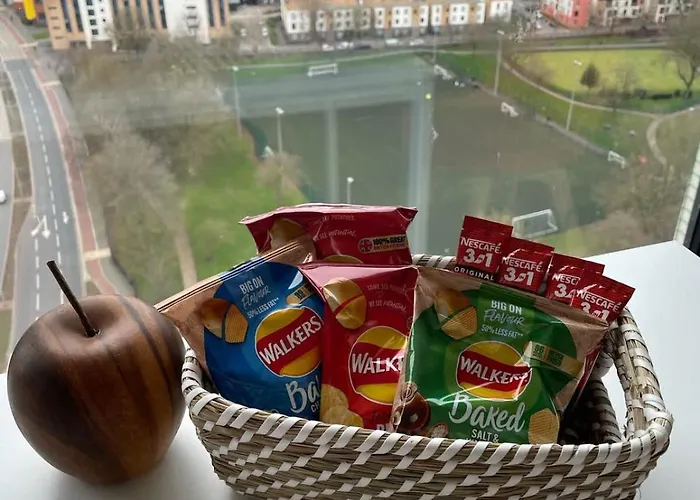 Lägenhet 2 Bed Ensuite With Fantastic Night View And Old Trafford Stadium